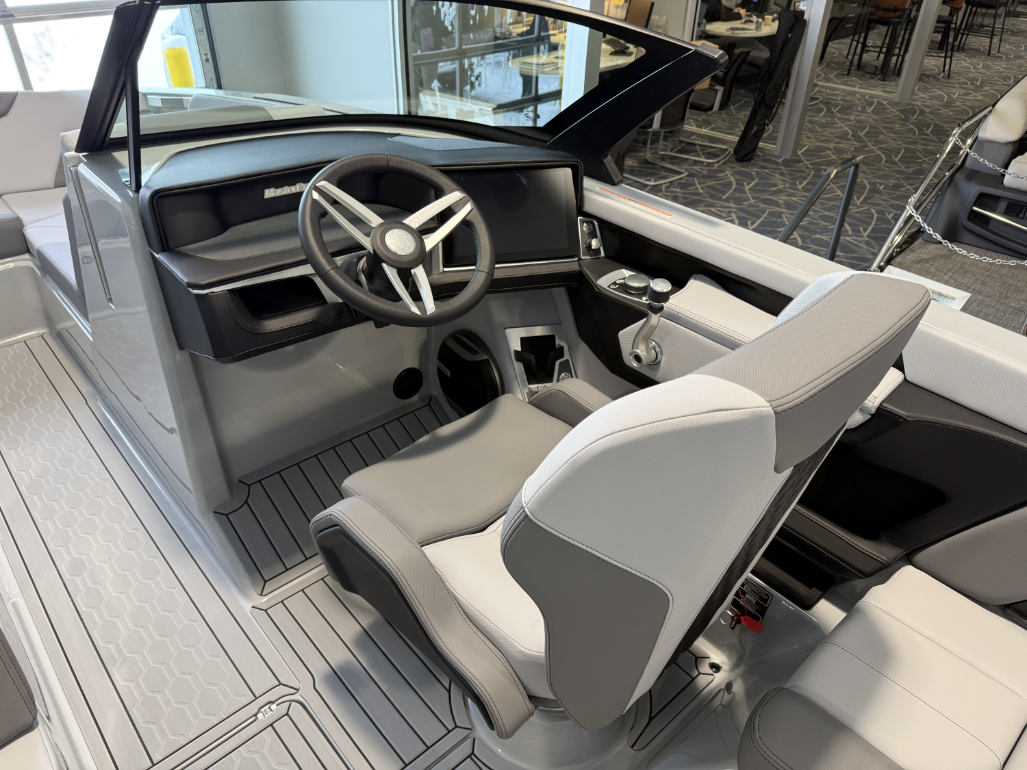 2026 MasterCraft XT22