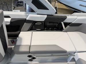 2026-mastercraft-xt22-120736-image13