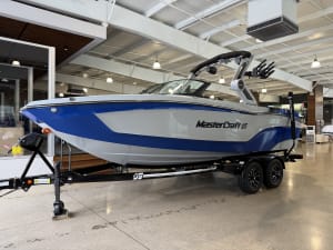 2026-mastercraft-xt22-120736-image1