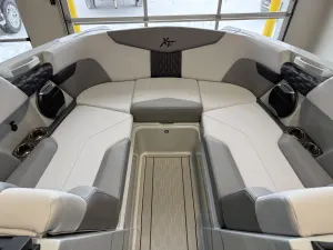 2026-mastercraft-xt22-120736-image21