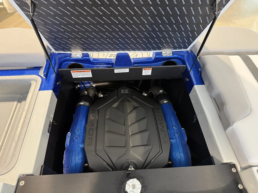 2026-mastercraft-xt22-120736-image23