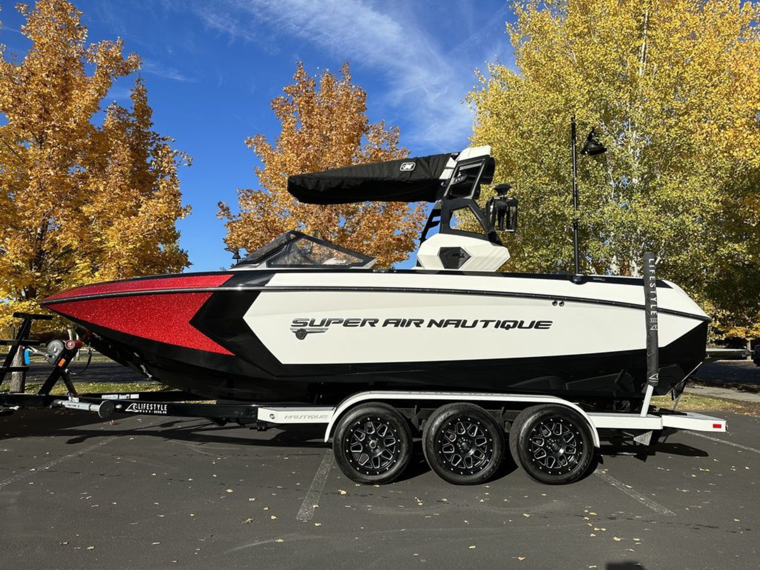 2019 Nautique G23