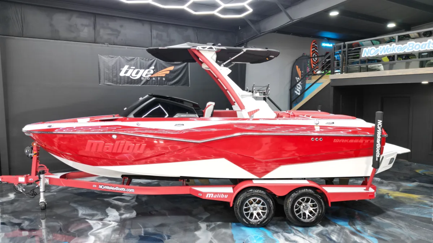 2023 Malibu Wakesetter 22 LSV