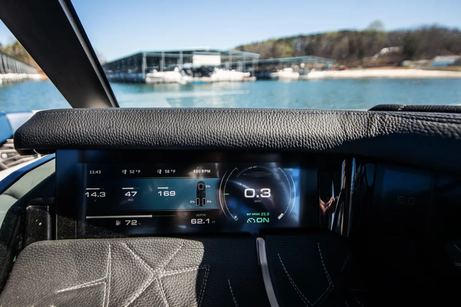 2022 Nautique G23 Paragon with trailer