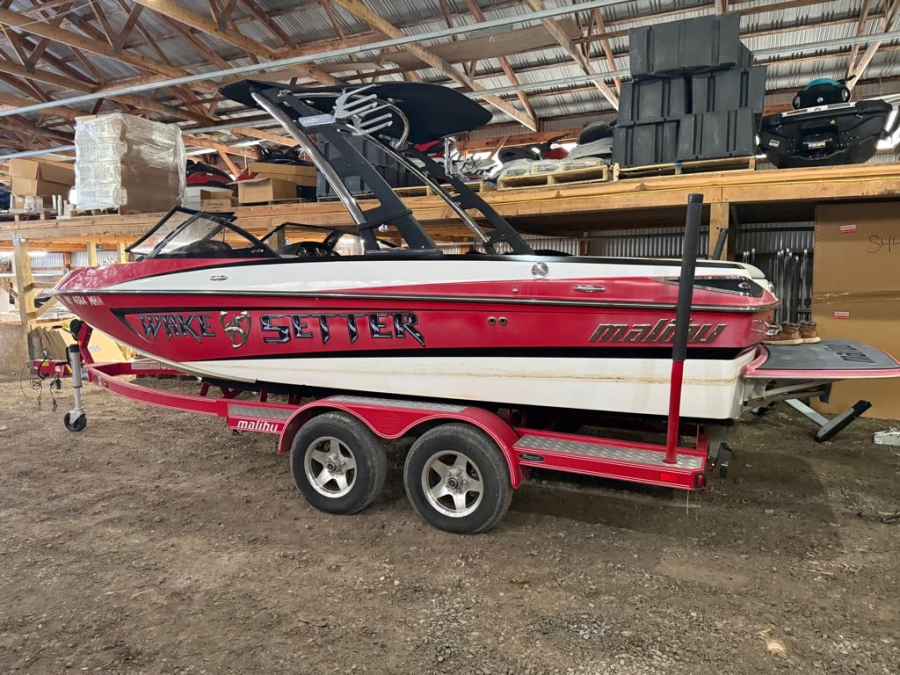 2010 Malibu Boats Wakesetter VLX for sale in , 