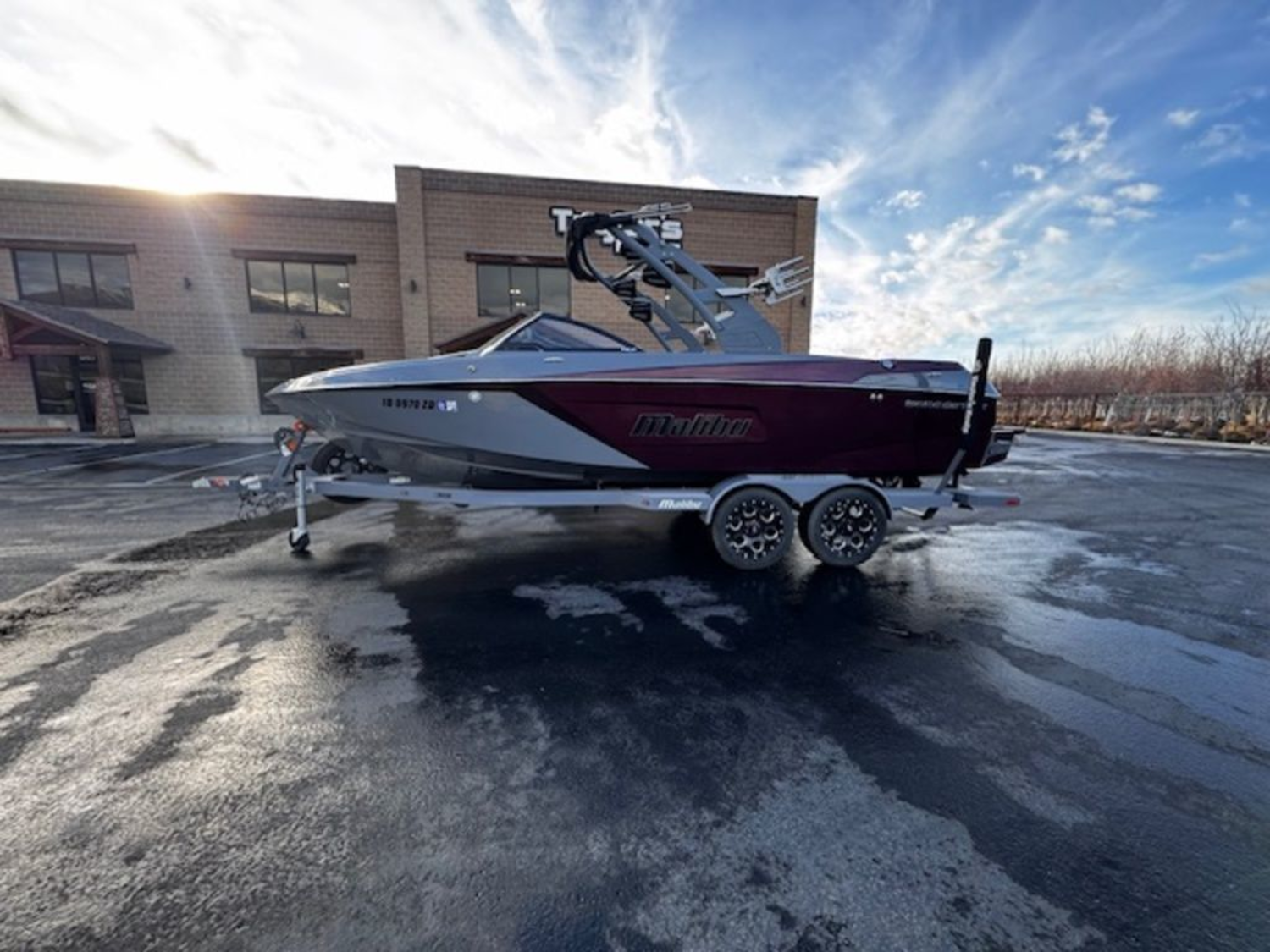 2019 Malibu Boats 23 LSV