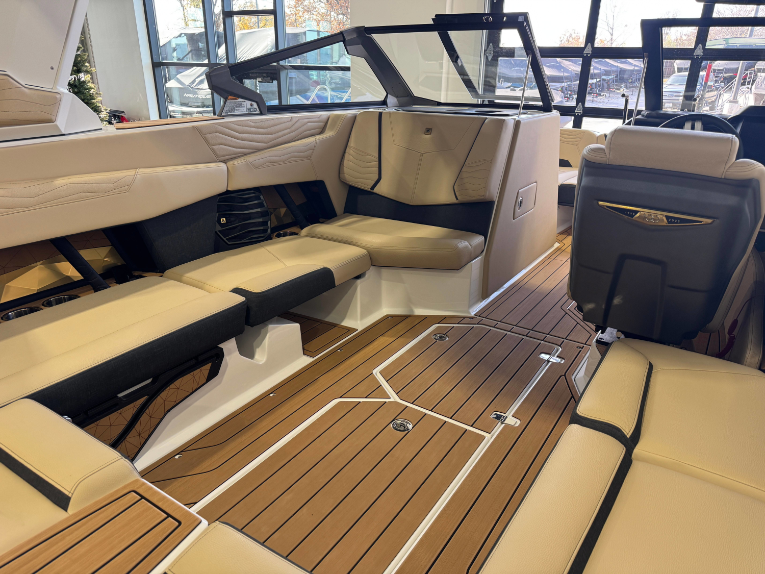 2025 Nautique Super Air Nautique G23