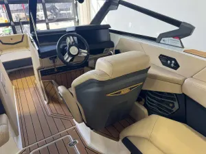 2025-nautique-g23-120829-image22