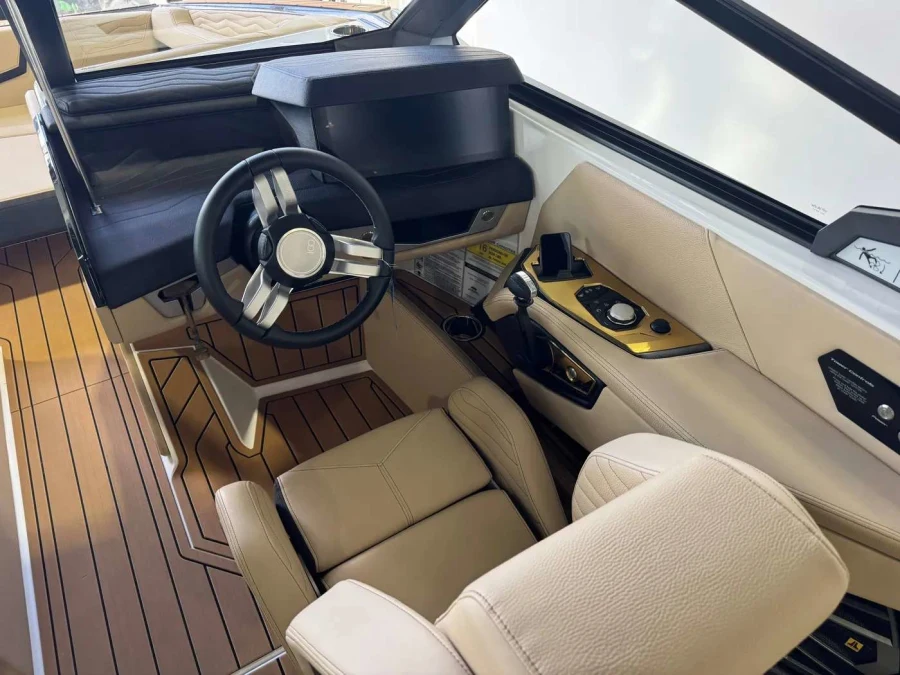 2025-nautique-g23-120829-image23