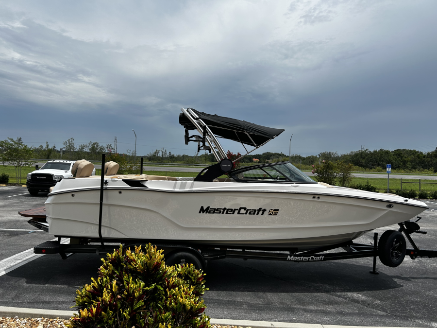 2023 Mastercraft Boats XT24 for sale in Clermont, Florida