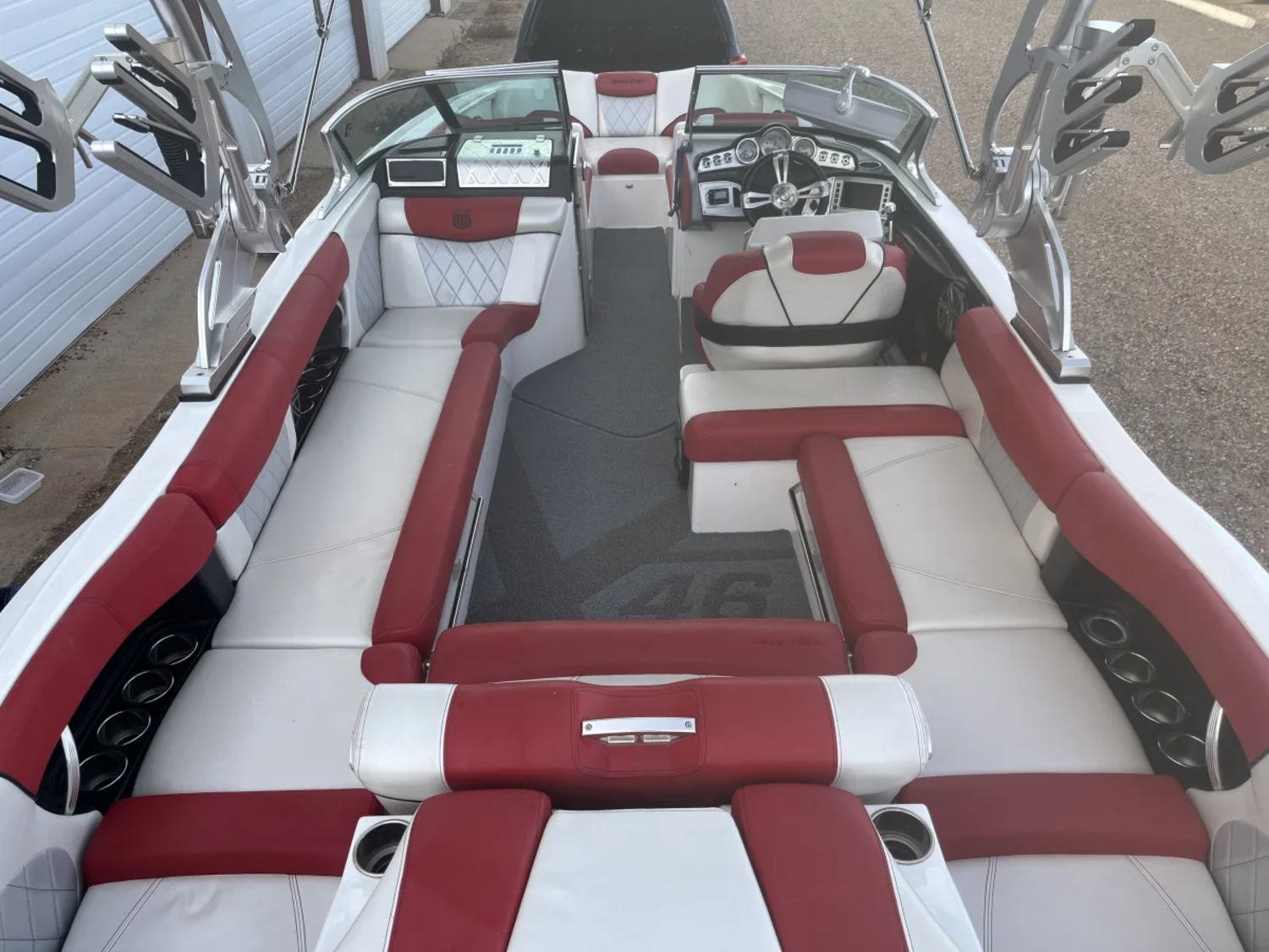 Mastercraft x46 (THE BIG 7.4L) in AZ