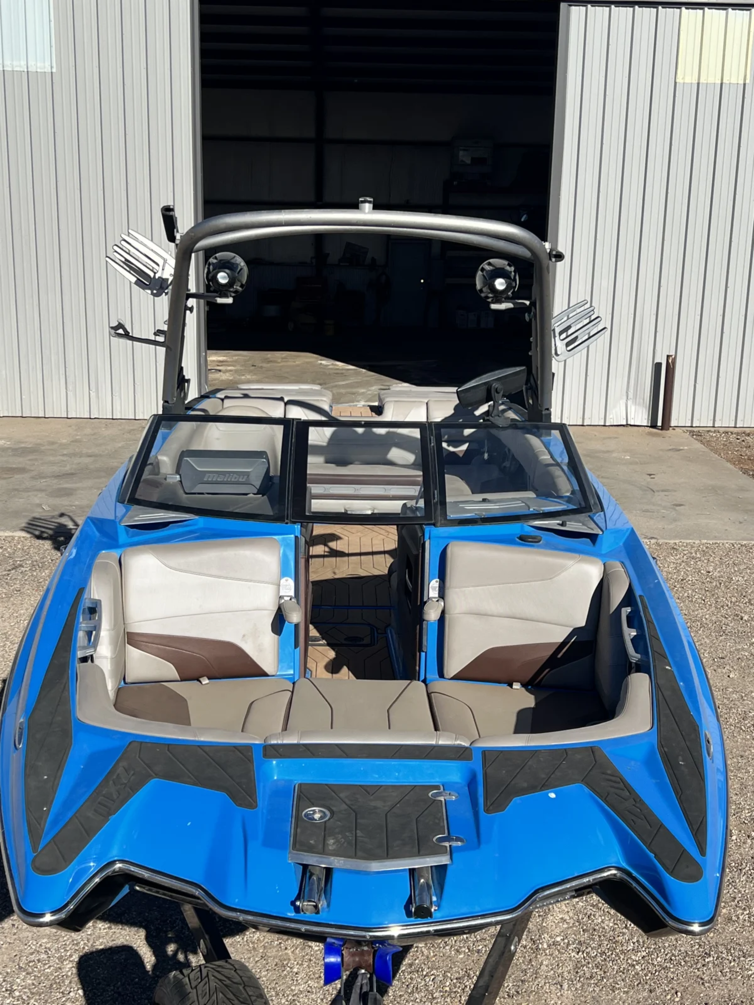 Malibu 2018 24 mxz