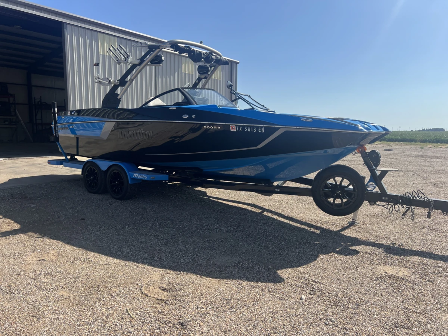 Malibu 2018 24 mxz