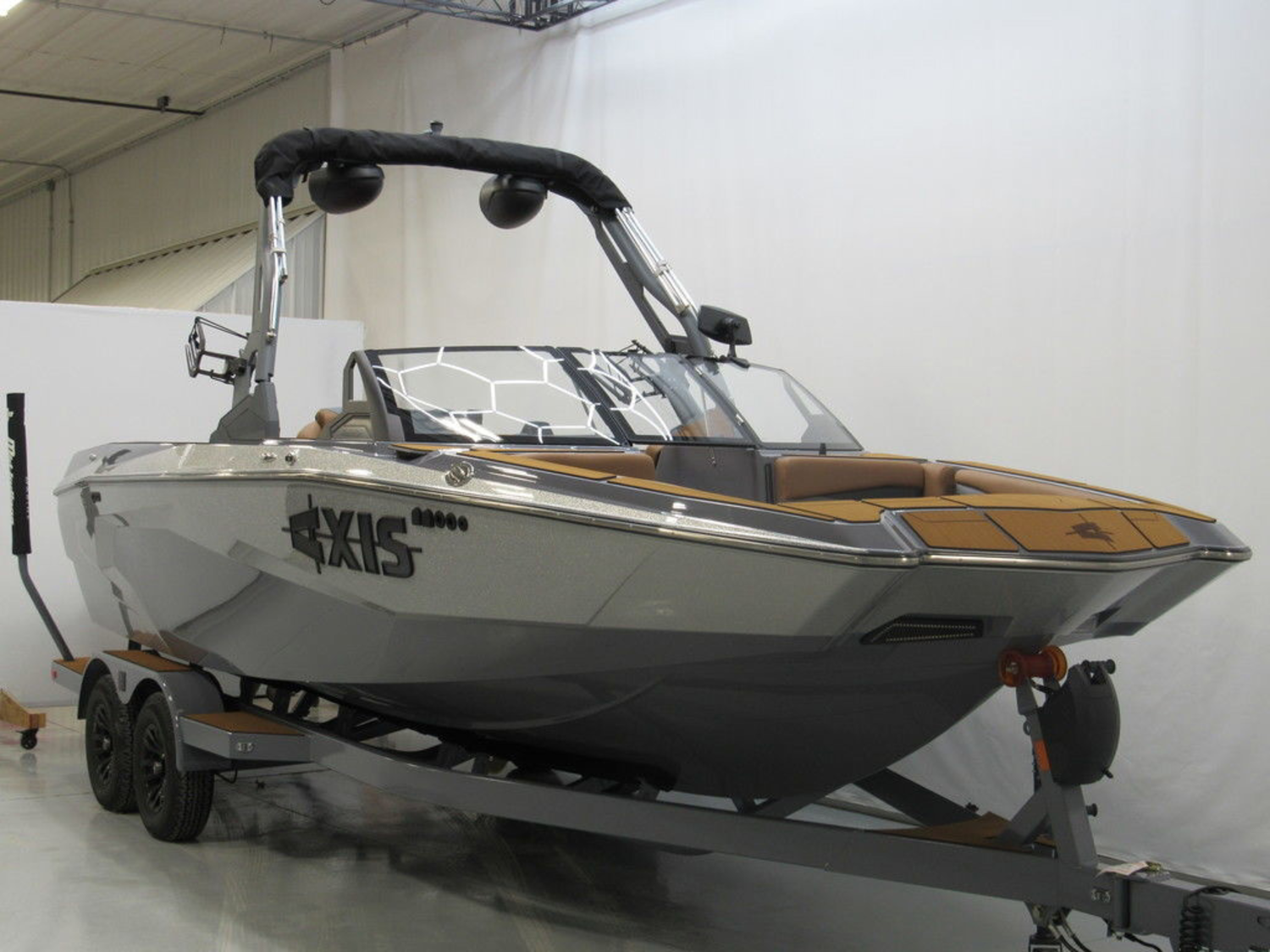 2026 Axis Wake Research A225