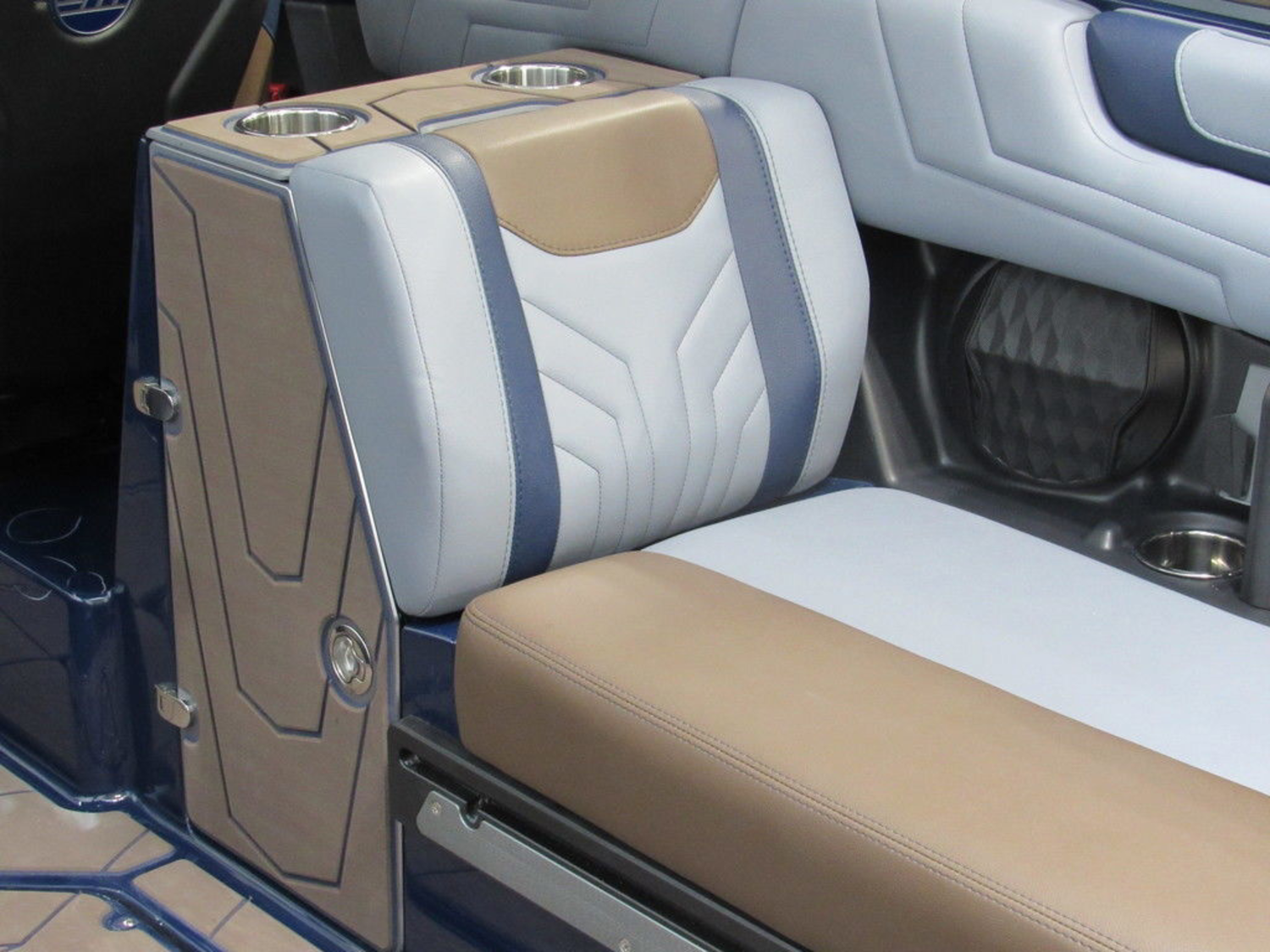 2026 Malibu Boats Wakesetter 25 LSV for sale in Atlanta, Indiana