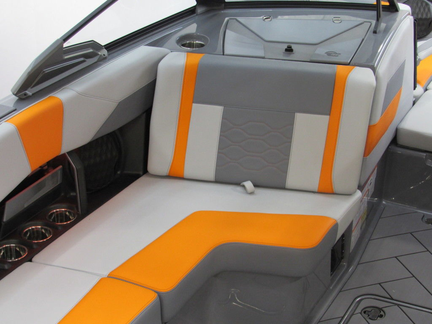 2026 Malibu Boats 23 LSV