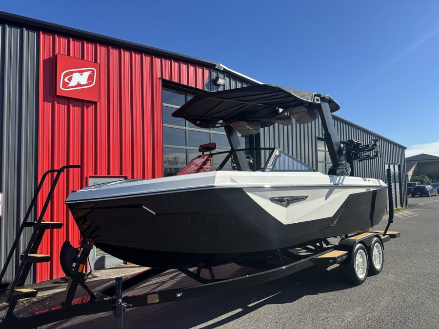 2026-nautique-s23-120974-image2