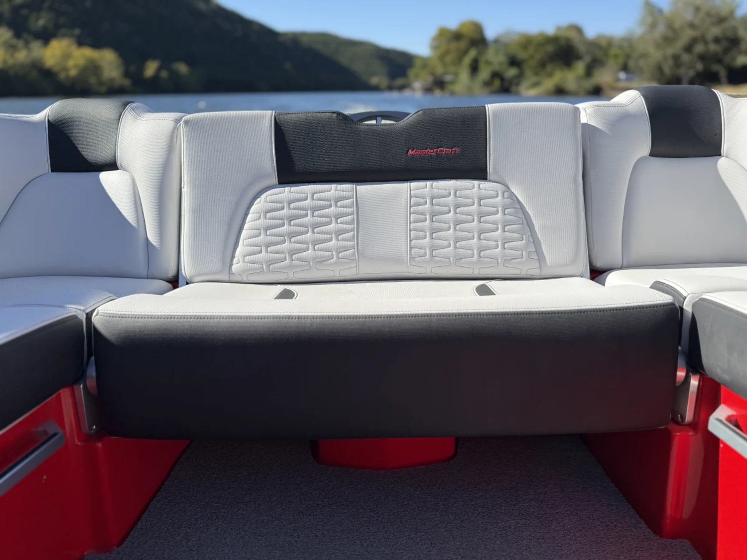 2019 Mastercraft X24