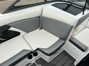 2016 Tige Boats R21 for sale in Darien, Wisconsin