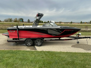 2016 Tige Boats R21 for sale in Darien, Wisconsin
