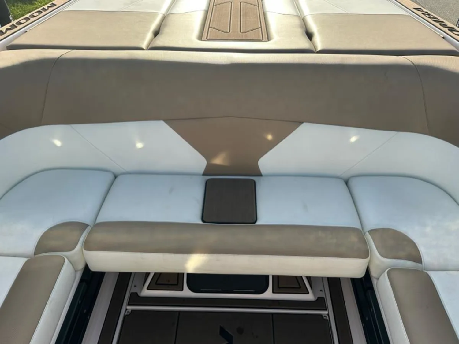 Super Clean Moomba Max