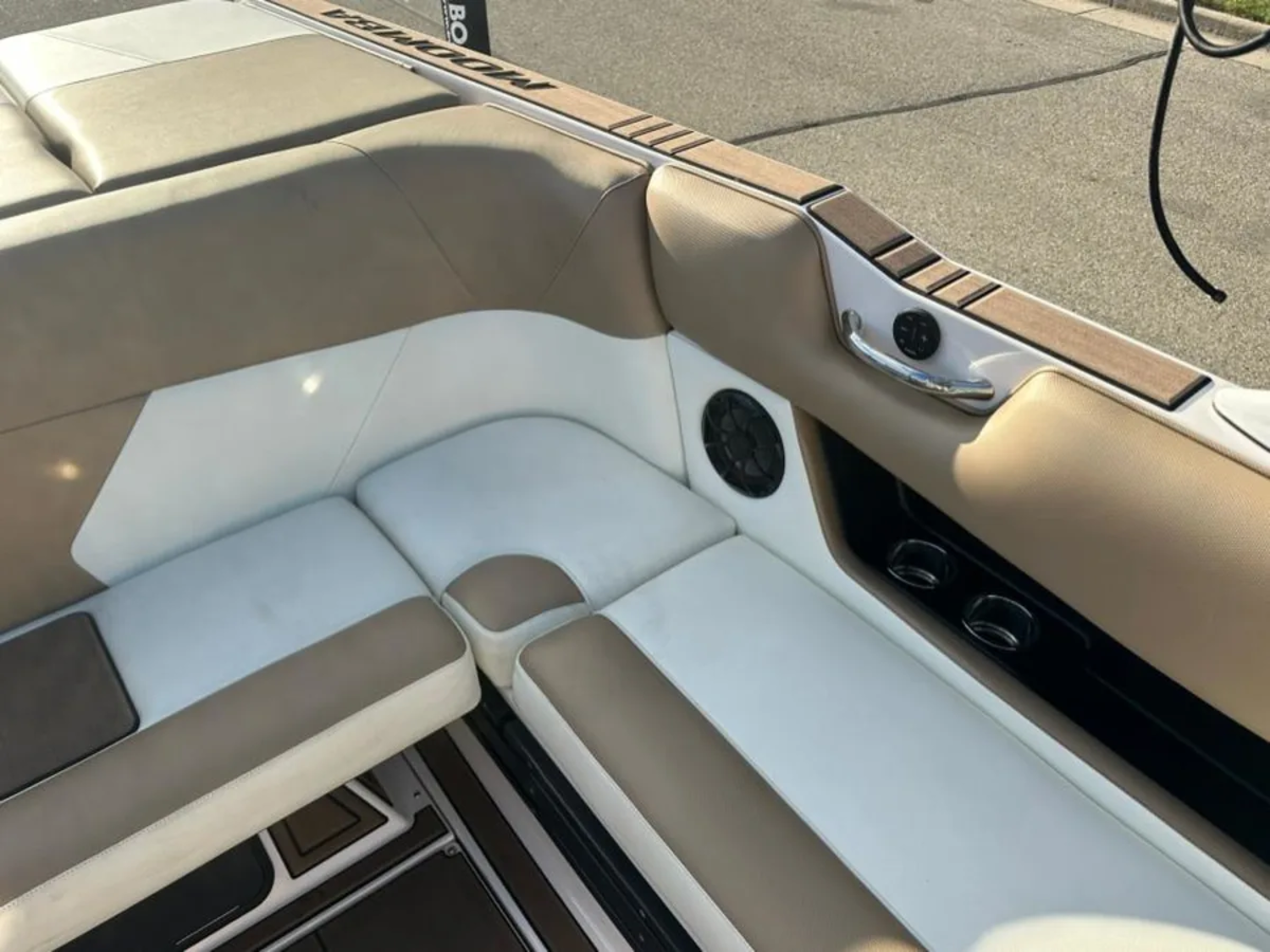 Super Clean Moomba Max