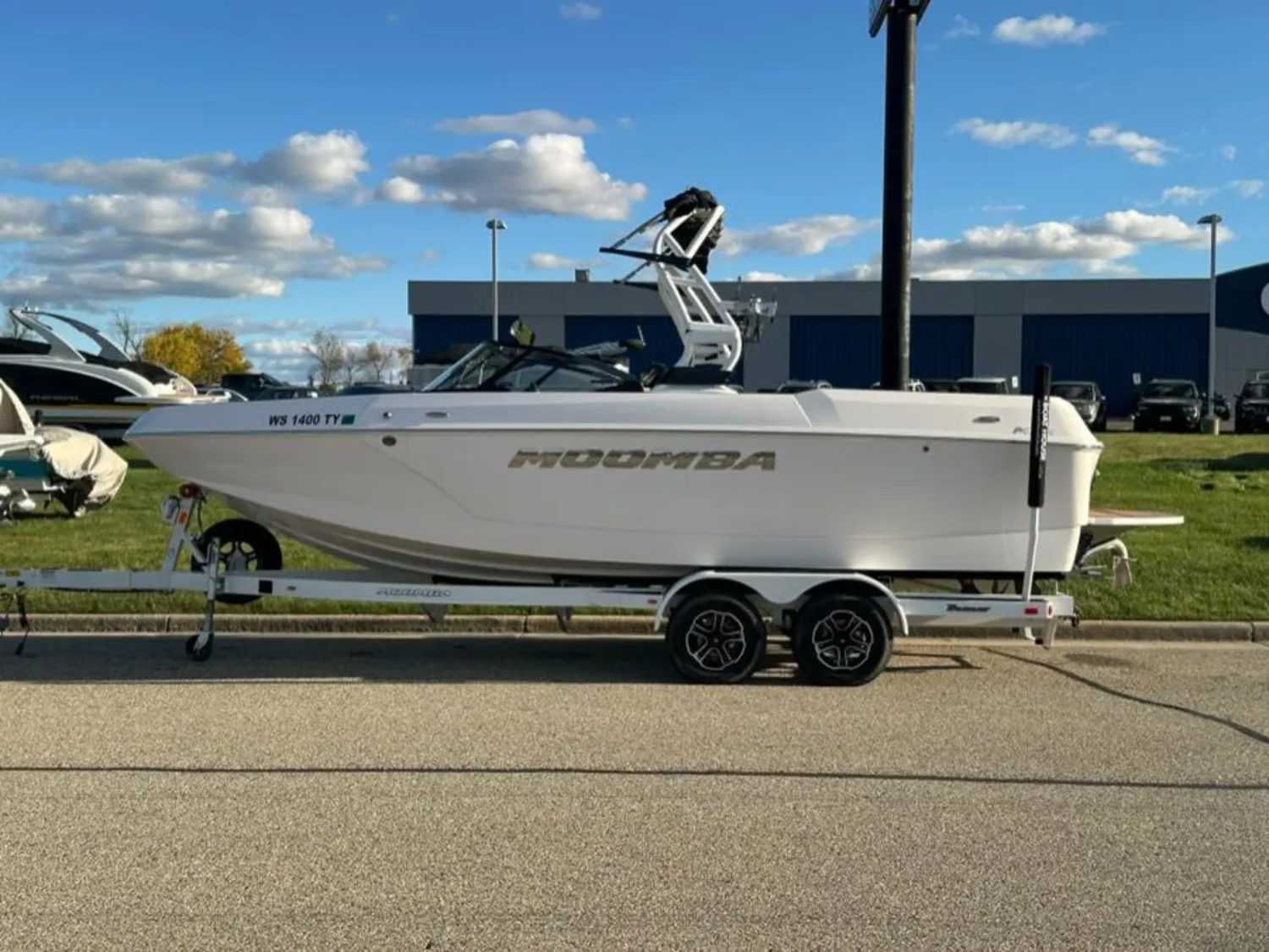 Super Clean Moomba Max