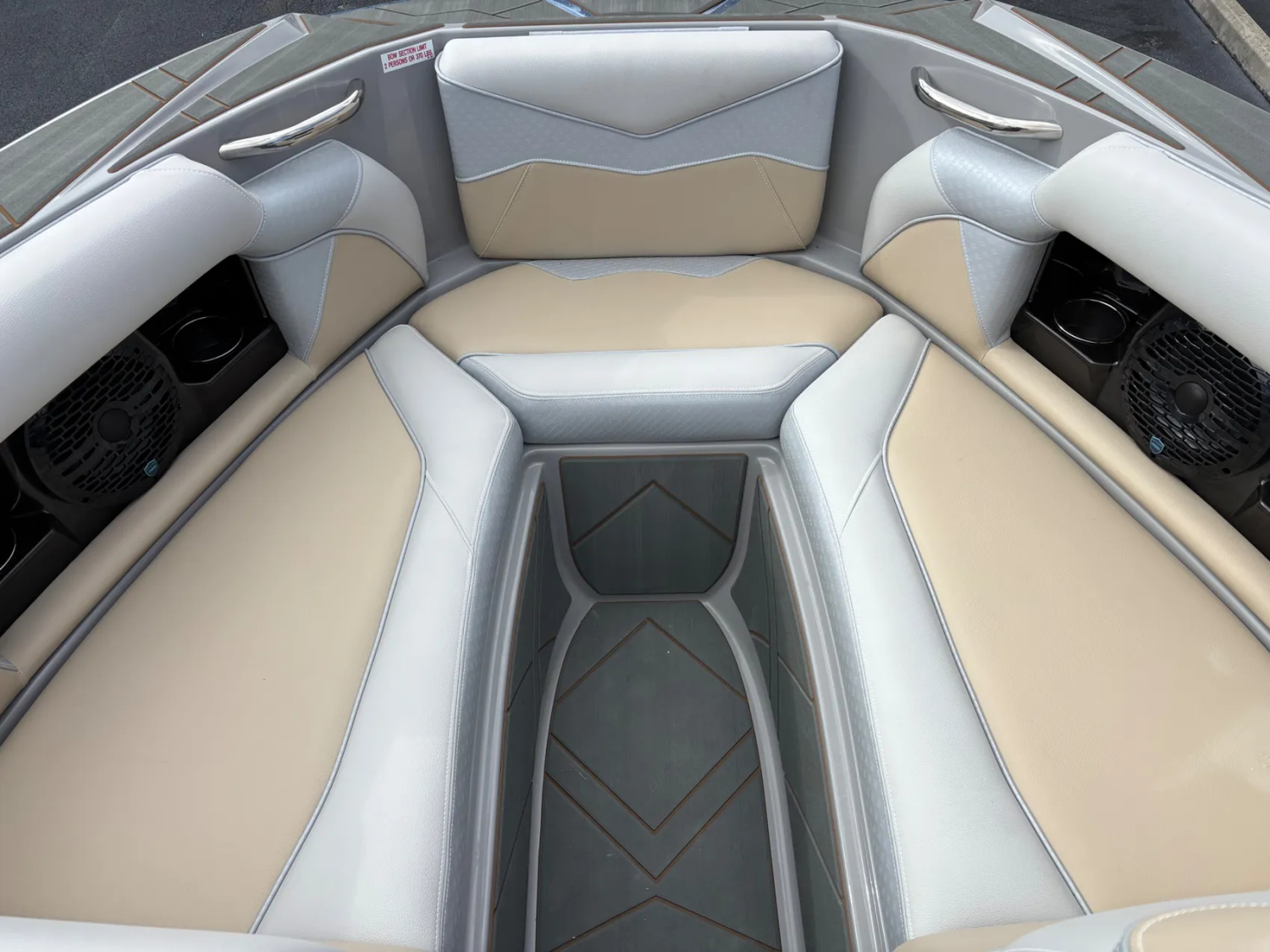 2026 Supreme S220