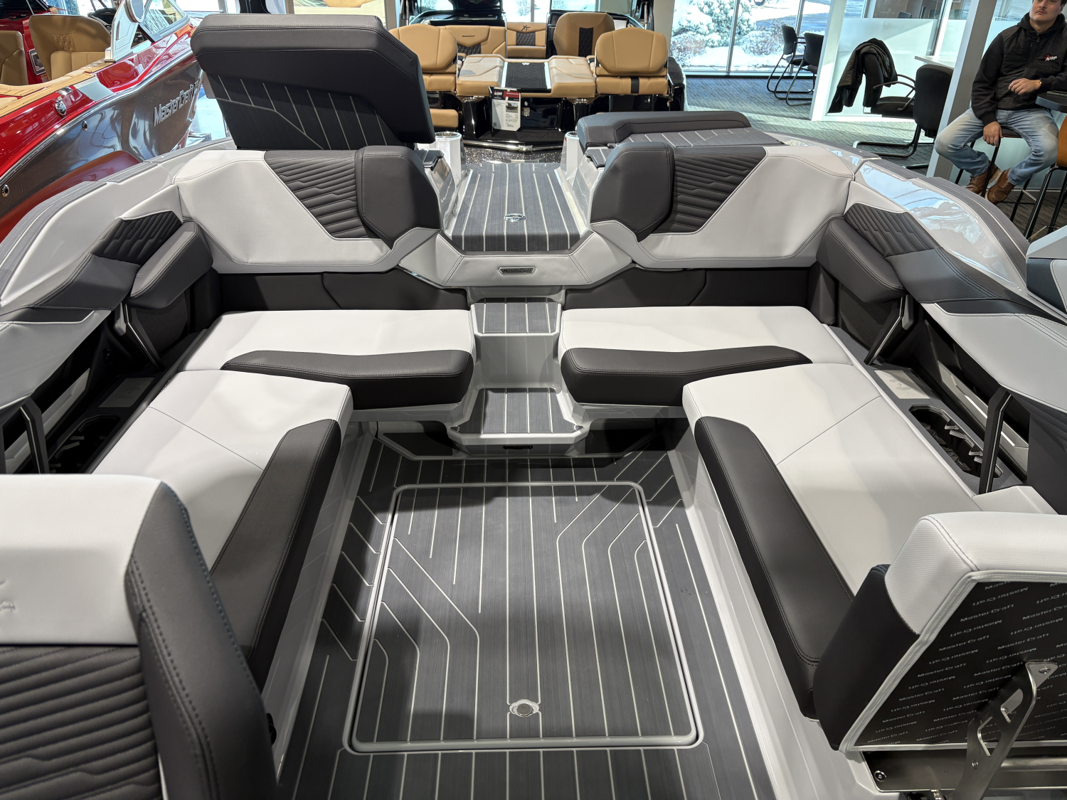 2026 MasterCraft X24