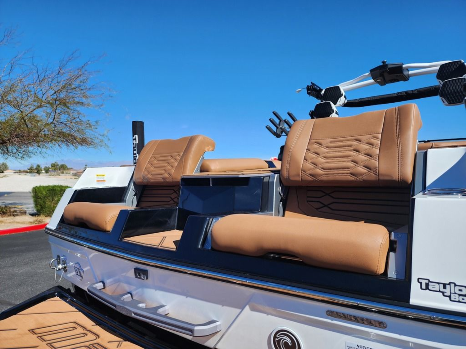 2026 Malibu Boats 26 LSV