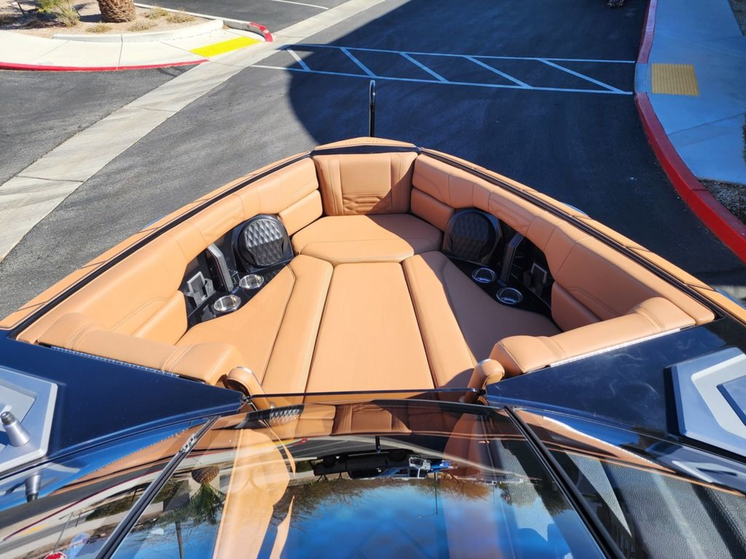 2026 Malibu Boats 26 LSV