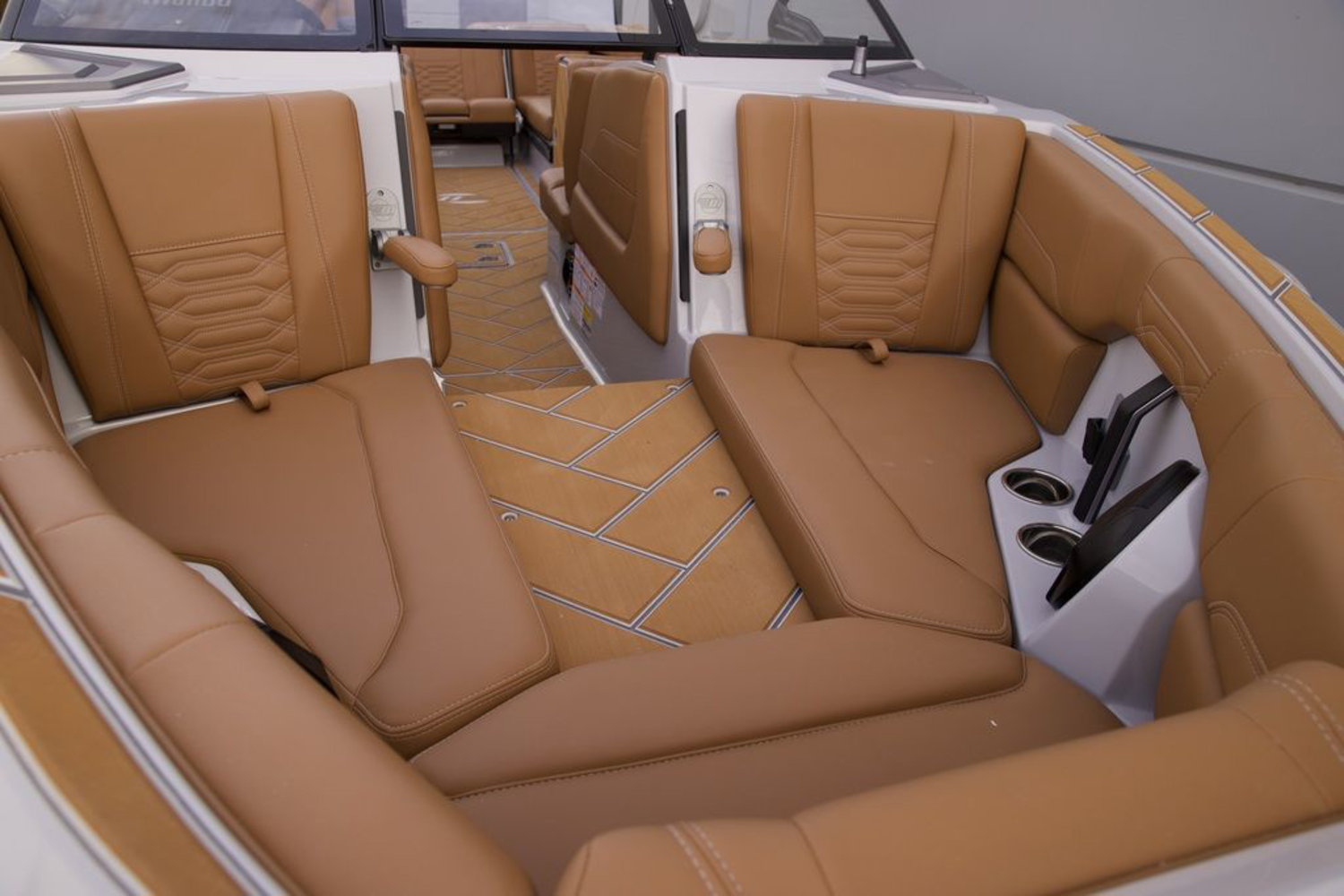 2026 Malibu Boats 26 LSV