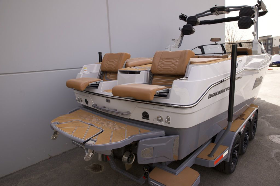 2026 Malibu Boats Wakesetter 26 LSV for sale in DRAPER, Utah