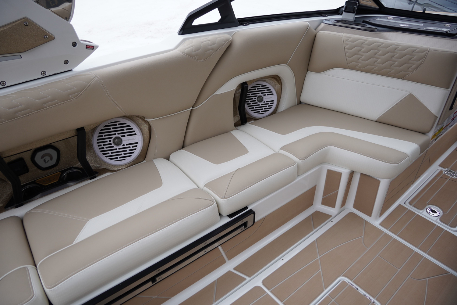 2026 Centurion Ri230