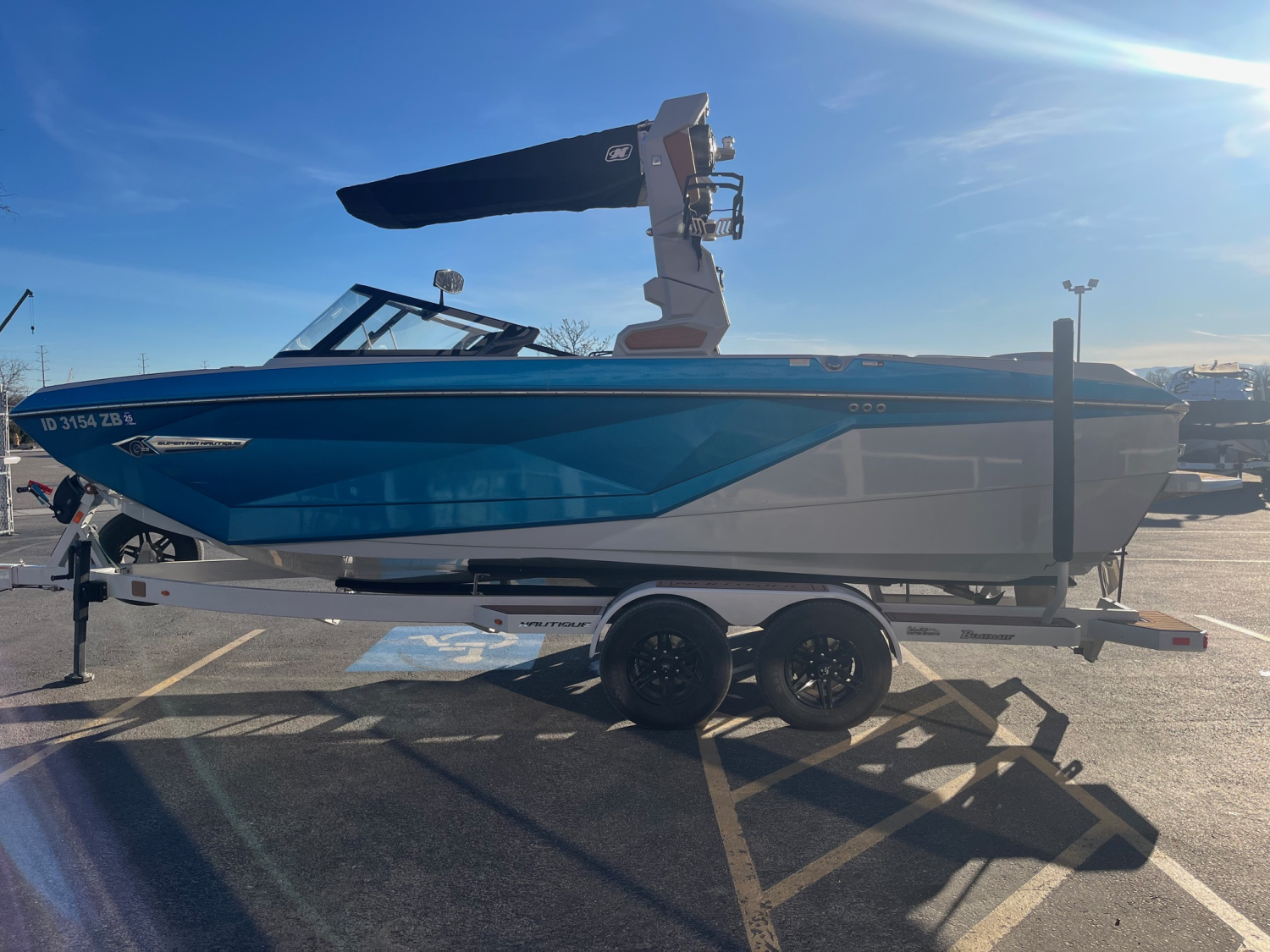 2022 Nautique G23