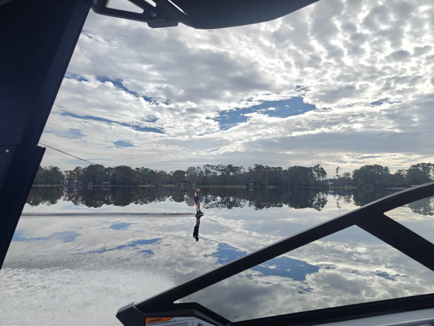 Super Air Nautique G23