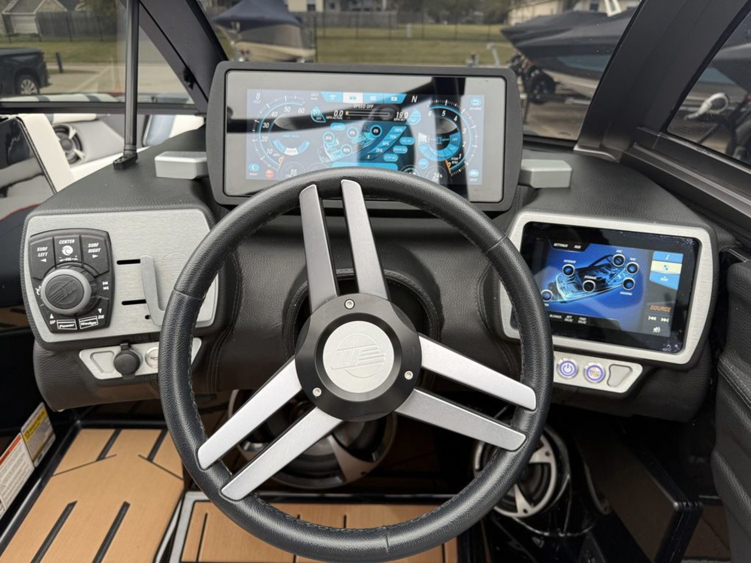 2018 Malibu Boats Wakesetter VLX for sale in HOUSTON, Texas