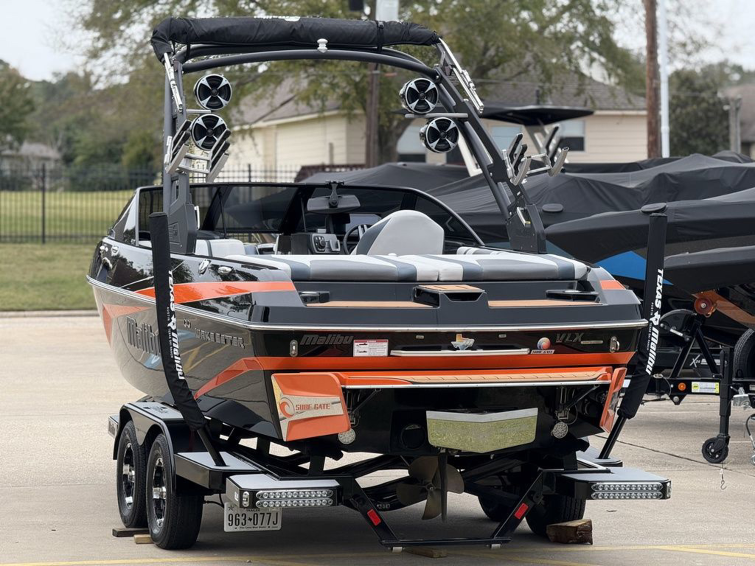 2018 Malibu Boats Wakesetter VLX for sale in HOUSTON, Texas