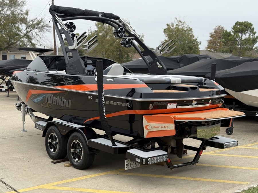 2018 Malibu Boats Wakesetter VLX for sale in HOUSTON, Texas