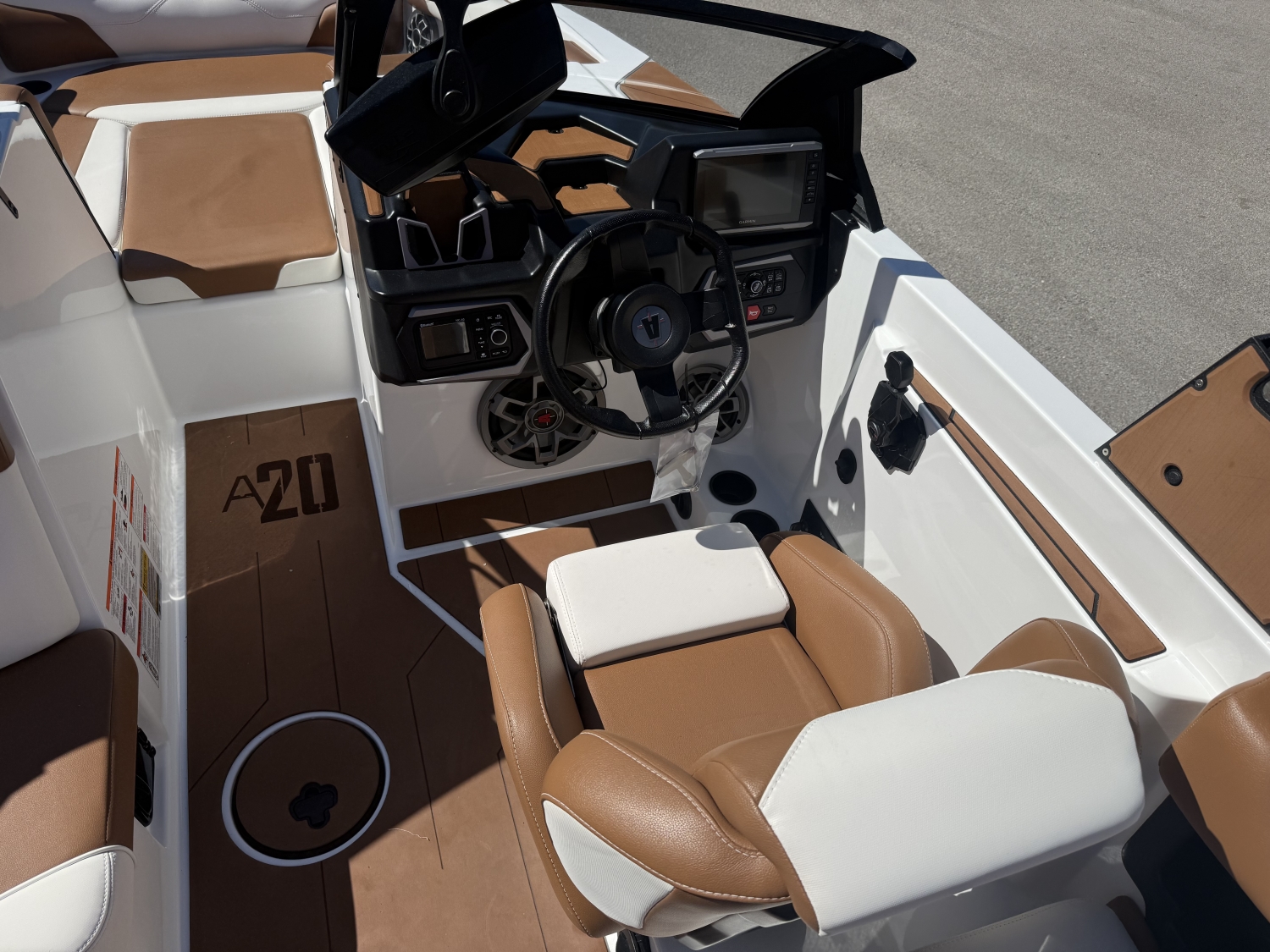 2023 Axis A20