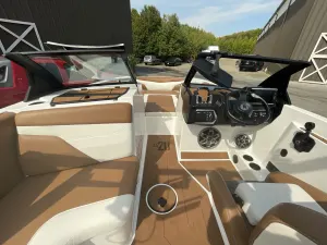 2023 Axis Boats A20 for sale in Fontana, Wisconsin