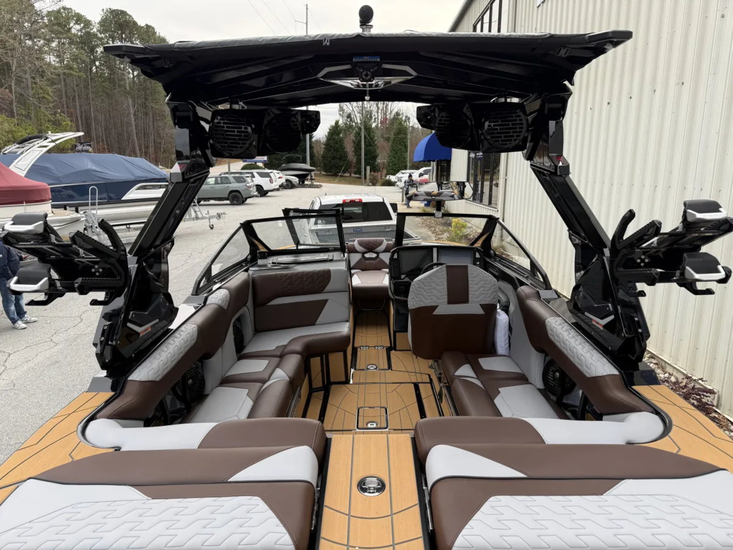 2026 Centurion Ri230