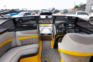 2014 Malibu Boats Wakesetter 24 MXZ for sale in Osage beach, Missouri