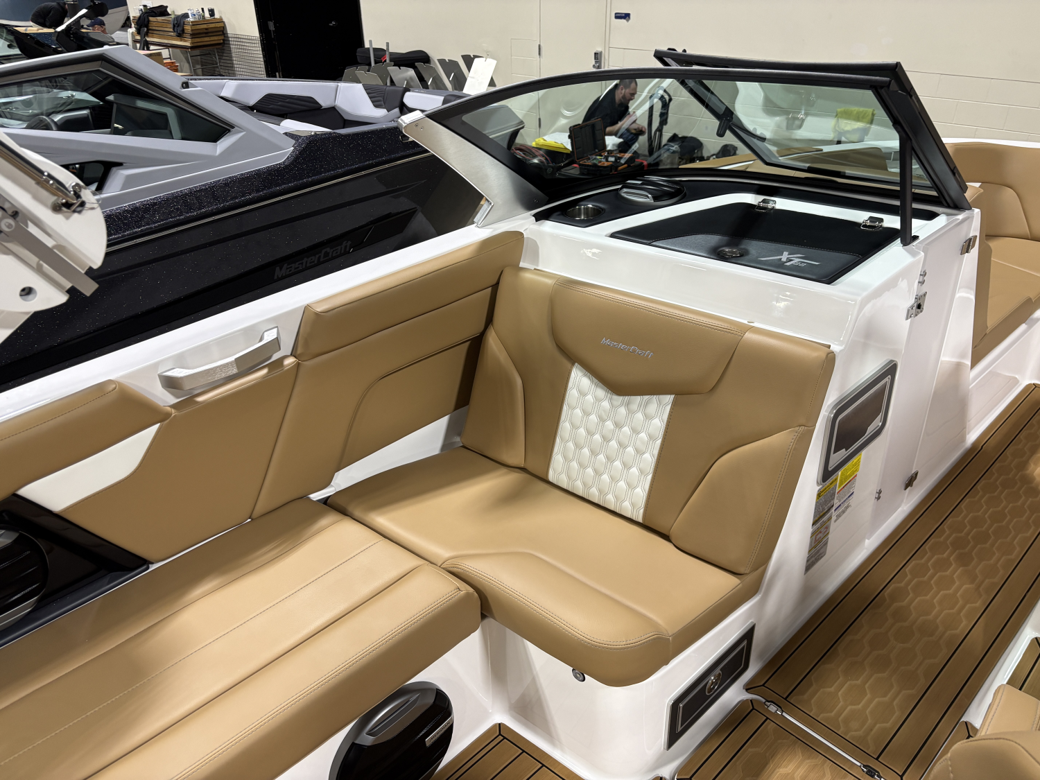 2026 MasterCraft XT22