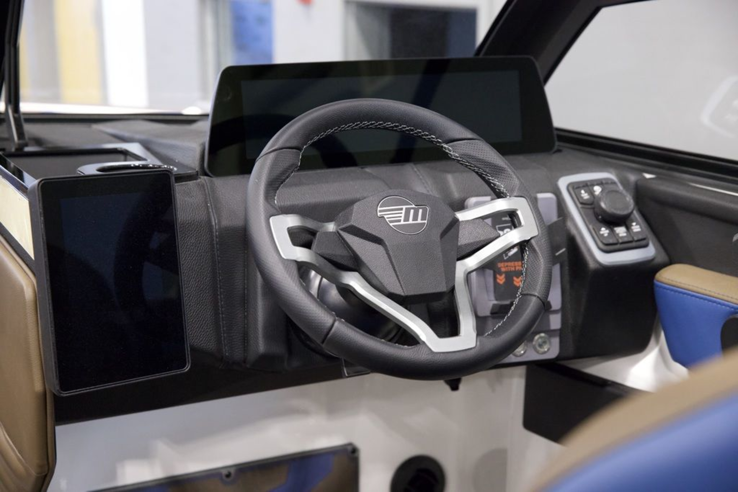 2026 Malibu Boats 25 LSV