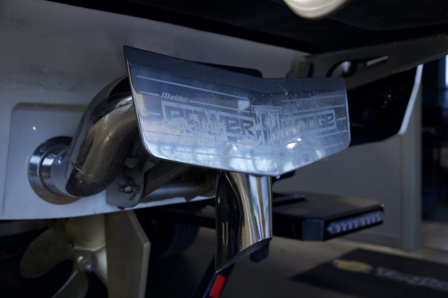 2026 Malibu Boats 25 LSV