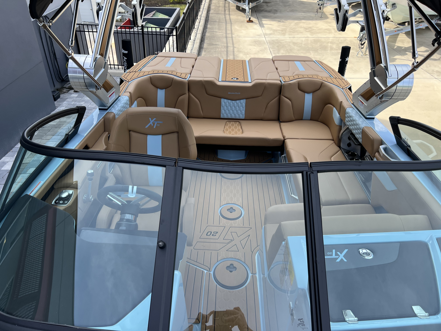 2026 MasterCraft XT20