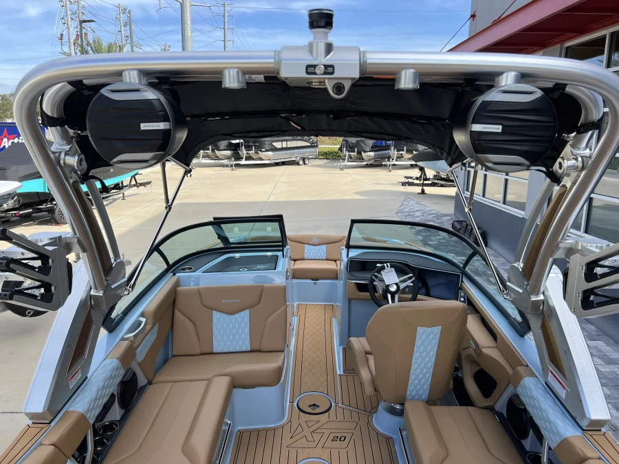2026-mastercraft-xt20-120045-image28