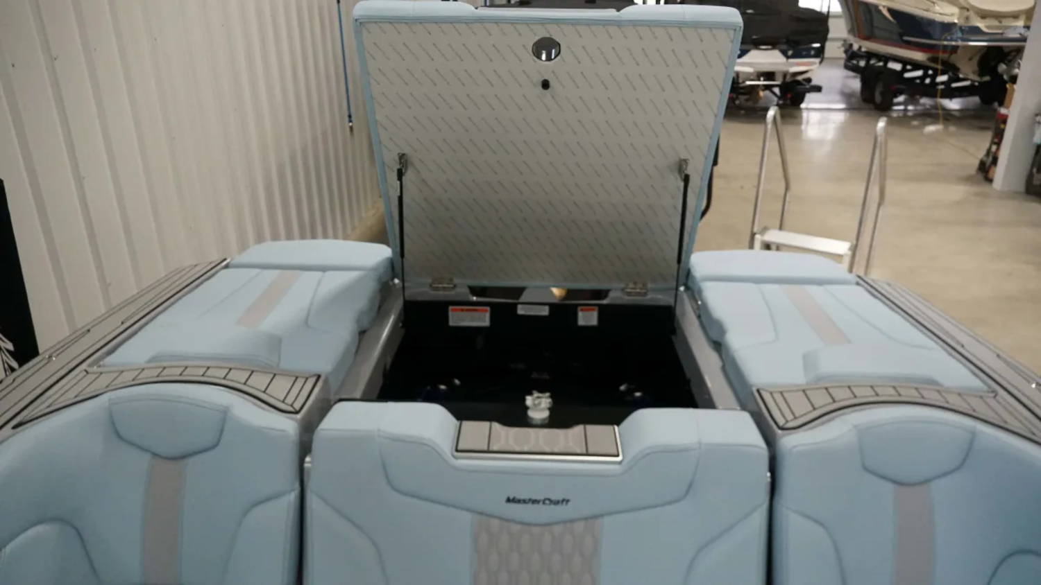 2026 MasterCraft XT22