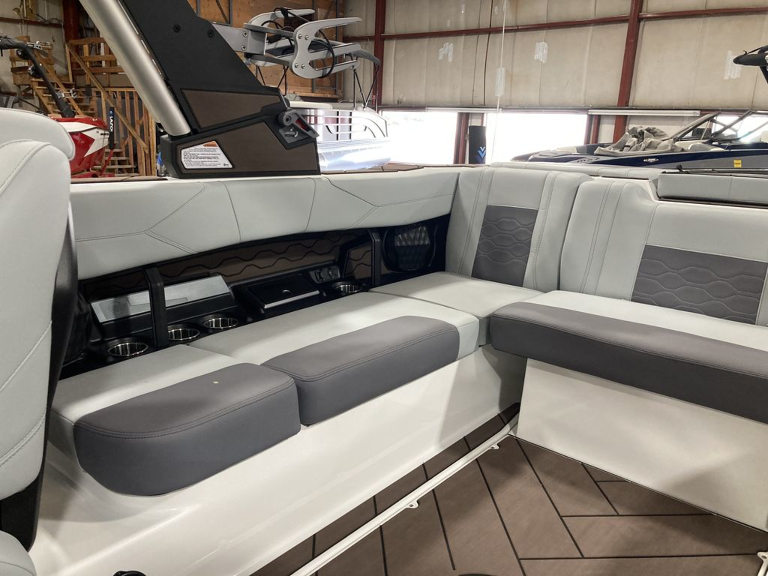 2026 Malibu Boats 23 LSV
